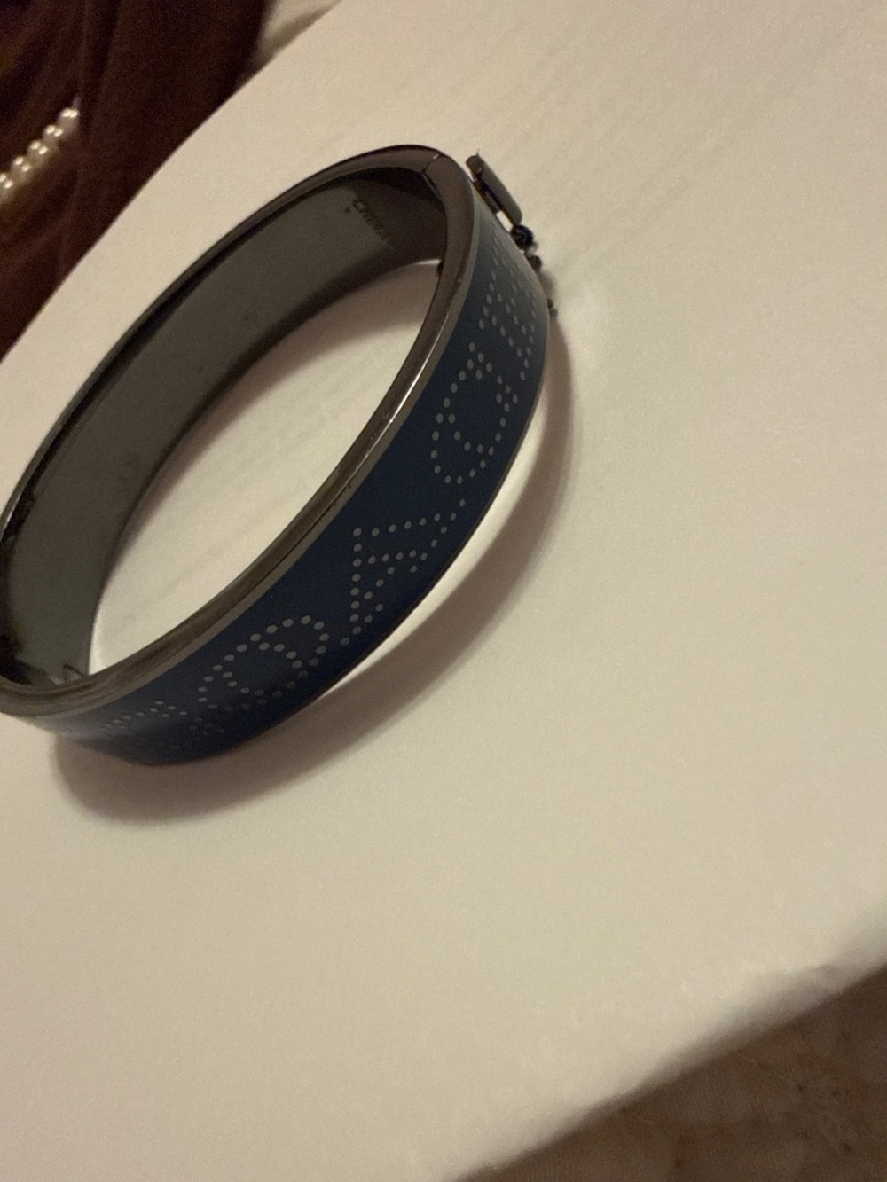 Coach hinge bangle
